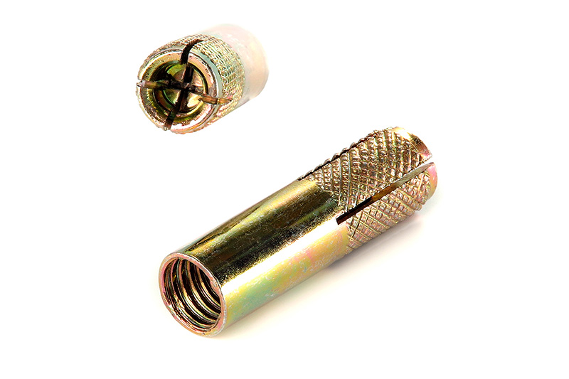 Дюбель стальной забивной М6/8х25 цинк желтый (пач. 50 шт.) APRO