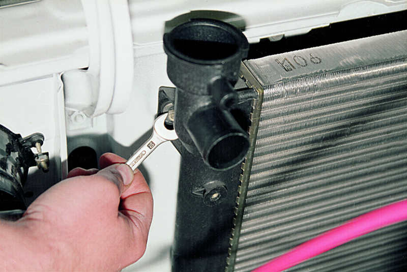 Замена радиатора ВАЗ , , | снятие и ремонт, видео, цена
