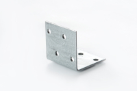 Кутник рівносторонній 40х40х 60х2.0мм оц. (пачка, кратно10шт) APRO Угольник равносторонний 40х40х60х2.0мм оц. (пачка, кратно10шт) APRO