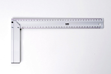 Придбати Кутник будівельний (алюмінієвий) 350мм СИЛА Угольник строительный (алюминиевый) 350мм СИЛА