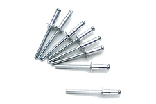 Придбати Заклепка 4,8х16мм (50шт) алюмінієва витяжна СИЛА Заклепки 4,8х16мм вытяжные алюминиевые (50шт) СИЛА